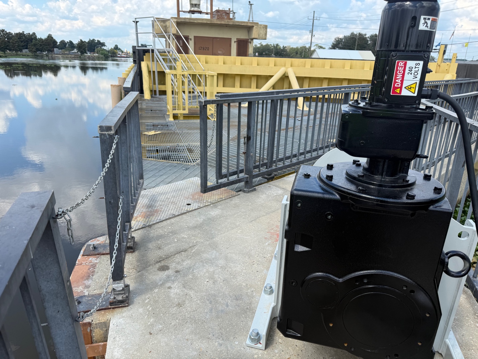 Mechanical equipment at a water control structure